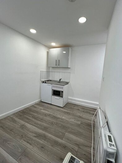 1 Bedroom Flat To Rent In Rectory Road, London, N16