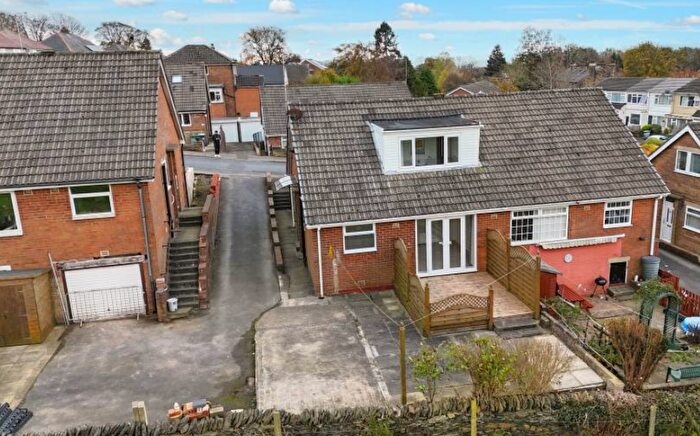 3 Bedroom Semi-Detached Bungalow To Rent In Tanyard Avenue, Huddersfield, West Yorkshire, HD3