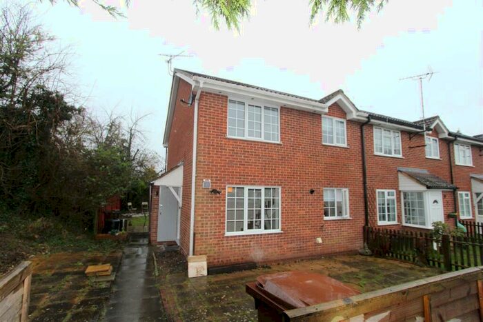 1 Bedroom House To Rent In Bracken Lea, Chatham, ME5