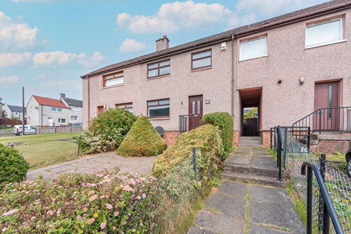 2 Bedroom End Of Terrace House For Sale In Derran Drive, Cardenden, Lochgelly, KY5