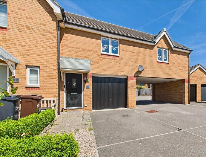 2 Bedroom Flat For Sale In Kittiwake Court, Bude, EX23