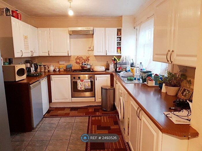 3 Bedroom Terraced House To Rent In Hornbeams, Harlow, CM20
