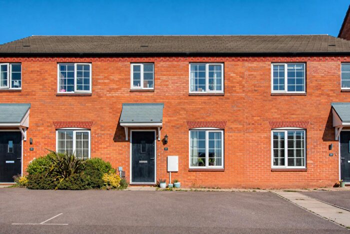 3 Bedroom Terraced House For Sale In Fowler Road, Edwalton, Nottingham, NG12