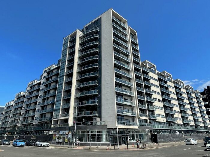 2 Bedroom Flat To Rent In Lancefield Quay - Available From Th August, G3