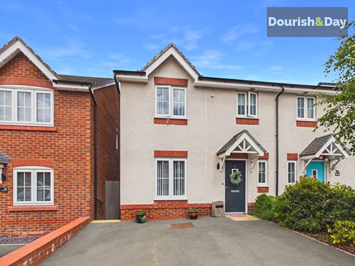 3 Bedroom Semi Detached House For Sale In Leighton View, Loggerheads, TF9
