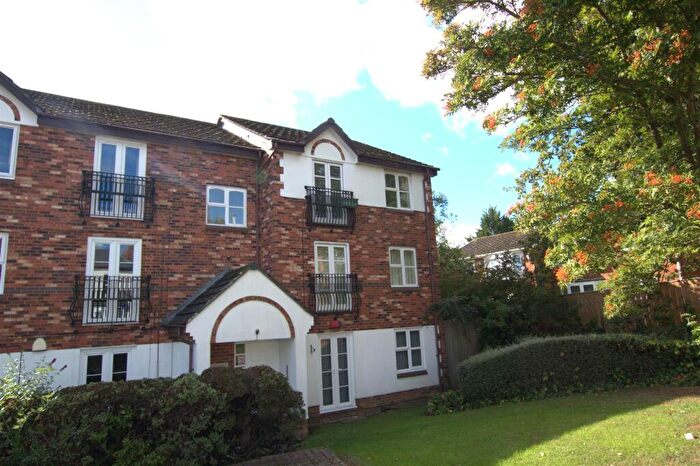 2 Bedroom Apartment To Rent In Westmoreland Street, Darlington, DL3