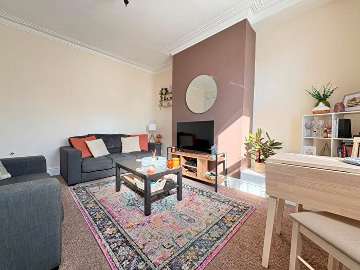 2 Bedroom Terraced House To Rent In Bankfield Terrace, Leeds, West Yorkshire, LS4