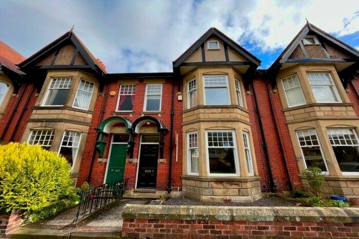 5 Bedroom Terraced House To Rent In The Poplars, Newcastle Upon Tyne, NE3