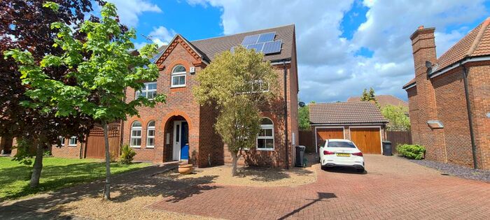 4 Bedroom Detached House To Rent In Deer Park Way (Ref ), Waltham Abbey, Essex, EN9