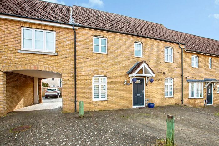 3 Bedroom Terraced House For Sale In Medlar Lane, Lower Cambourne, Cambridge, CB23