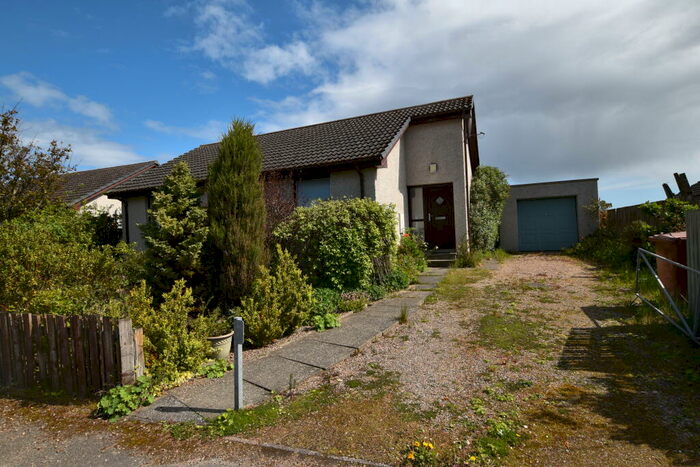 2 Bedroom Detached Bungalow For Sale In St Peter's Road, Duffus, IV30