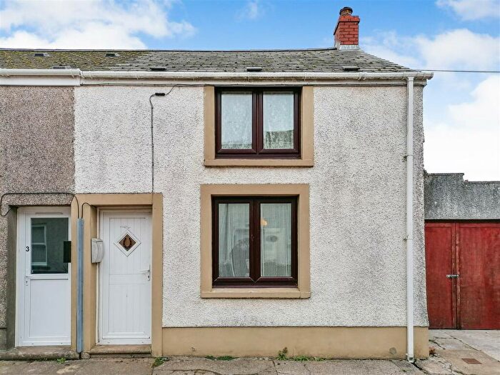 2 Bedroom End Of Terrace House For Sale In Heol Tregwyr, Llansaint, Kidwelly, SA17