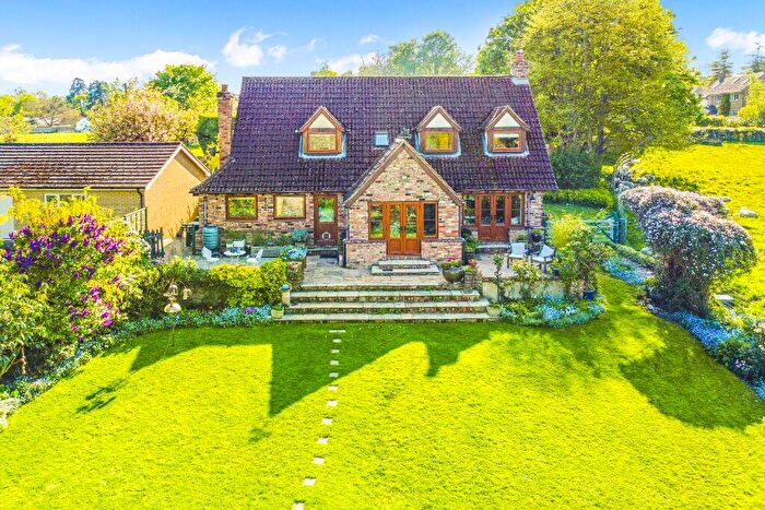 4 Bedroom Detached House For Sale In Woodford Road, Great Addington, NN14