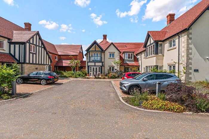 2 Bedroom Retirement Property For Sale In Kite Vale, Elderswell Village, Hobbswick Lane, Turvey, Bedfordshire, MK43