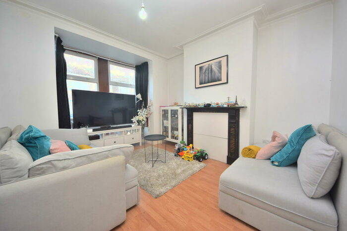 3 Bedroom Terraced House To Rent In Harpour Road, Barking, IG11