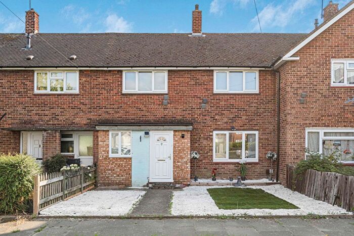 2 Bedroom Terraced House For Sale In Cranford Close, Staines-Upon-Thames, Surrey, TW19