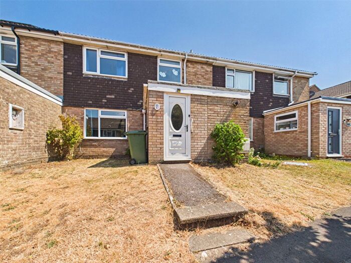 3 Bedroom Terraced House For Sale In Reservoir Close, Stroud, Gloucestershire, GL5