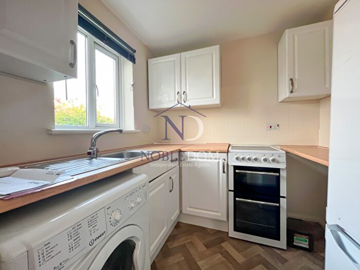 Studio For Sale In Chessington, KT9