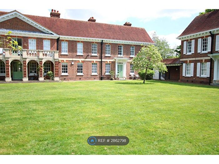 1 Bedroom Flat To Rent In Geffery Court, London, SE9