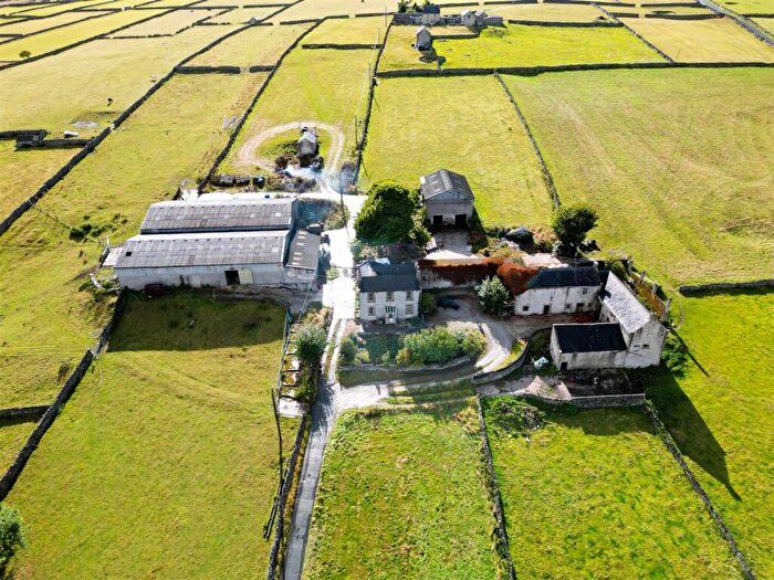 3 Bedroom Farm House For Sale In Within House Farm, Bradwell, S33