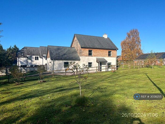 3 Bedroom Detached House To Rent In Lakes Down, Upton Pyne, Exeter, EX5