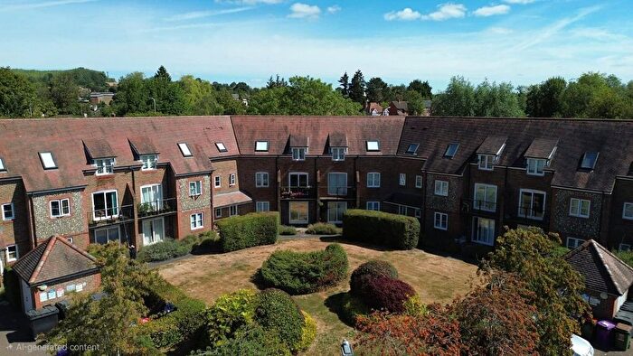 2 Bedroom Flat For Sale In Two Rivers Way, Newbury, Berkshire, RG14