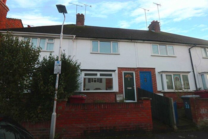3 Bedroom Terraced House To Rent In Dorset Street, Reading, RG30