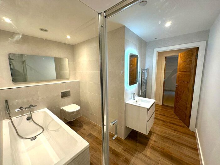 2 Bedroom Apartment To Rent In Holiburn, Eliot Gardens, St Austell, PL25