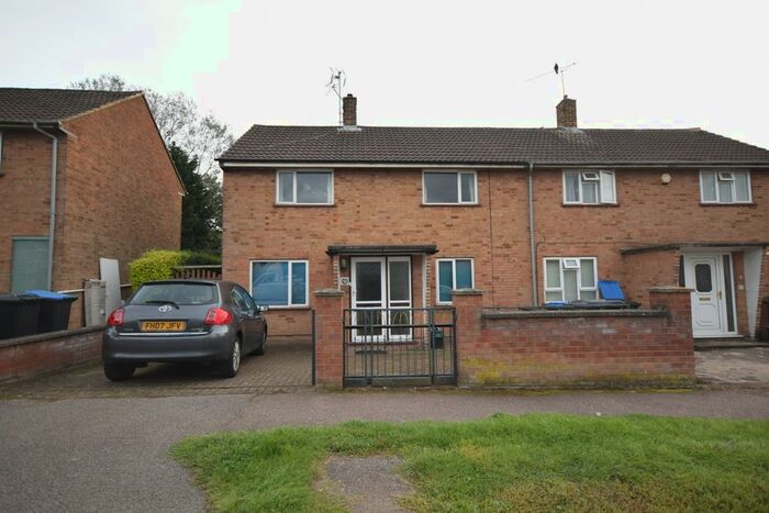 6 Bedroom Terraced House To Rent In High Dells, Hatfield, AL10