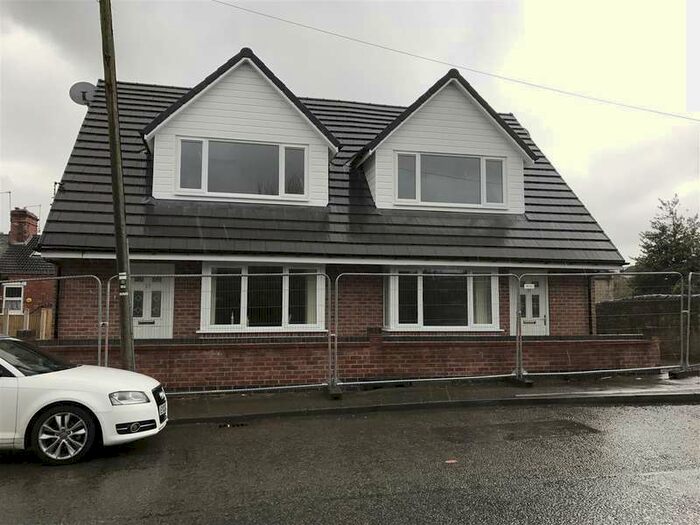 2 Bedroom Semi-Detached House To Rent In Grove Street, Mansfield, NG19