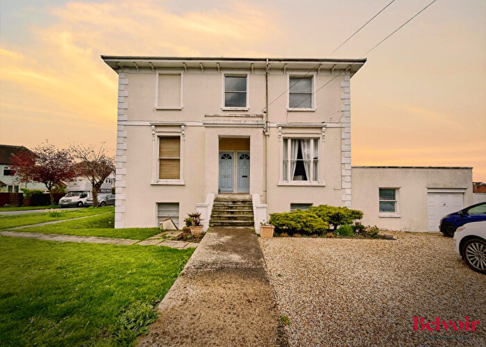 1 Bedroom Apartment To Rent In Hales Road, Cheltenham, GL52