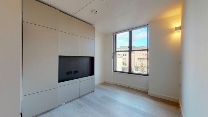 Studio To Rent In George Street, Luton, LU1