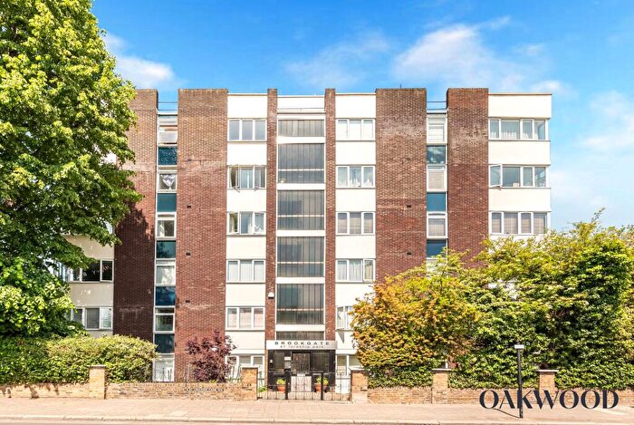 2 Bedroom Property For Sale In Lordship Park, Brookgate, N16
