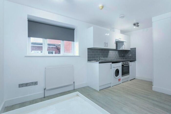 Studio To Rent In Sunnyside Terrace, London, NW9