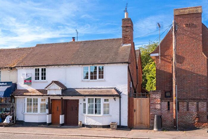 2 Bedroom Town House For Sale In Stratford Road, Wootton Wawen, B95
