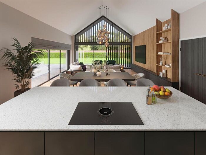 3 Bedroom Barn Conversion For Sale In Home Farm Barns, Barton Road, Welford On Avon, Stratford-Upon-Avon, CV37