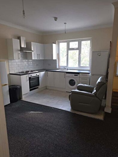 2 Bedroom Flat To Rent In Barking, IG11