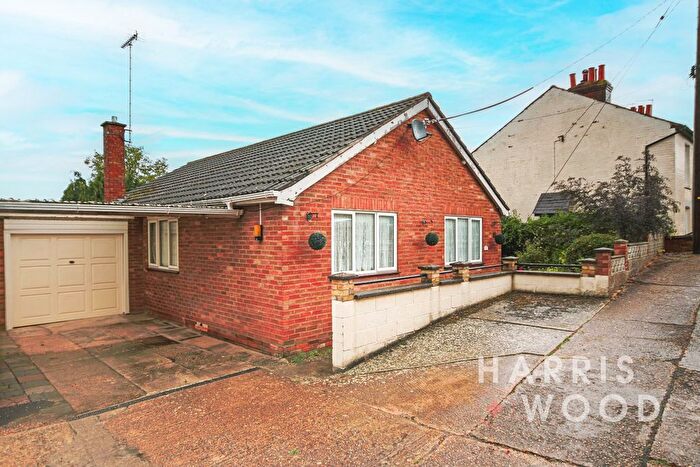 3 Bedroom Detached Bungalow For Sale In West Street, Rowhedge, Colchester, Essex, CO5