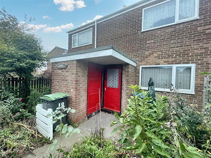 3 Bedroom Terraced House For Sale In Reynolds Close, Stanley, DH9