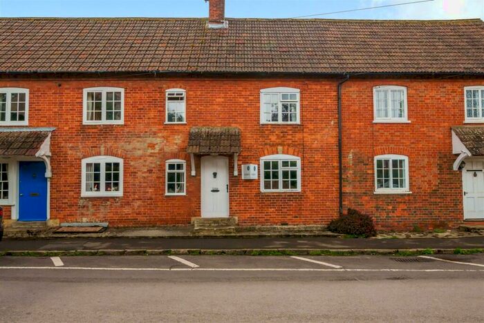 2 Bedroom Terraced House For Sale In High Street, Bromham, SN15