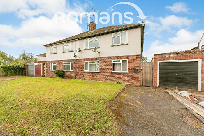 2 Bedroom Maisonette To Rent In Butts Hill Road, RG5