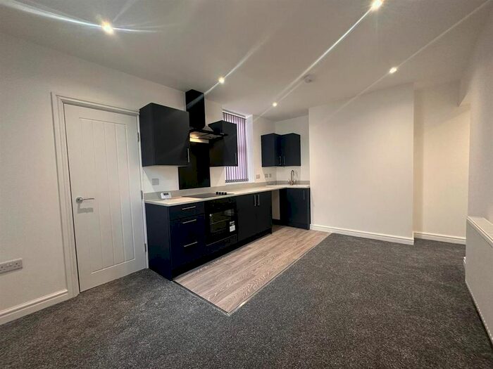 1 Bedroom Flat To Rent In Queensberry Road, Burnley, BB11