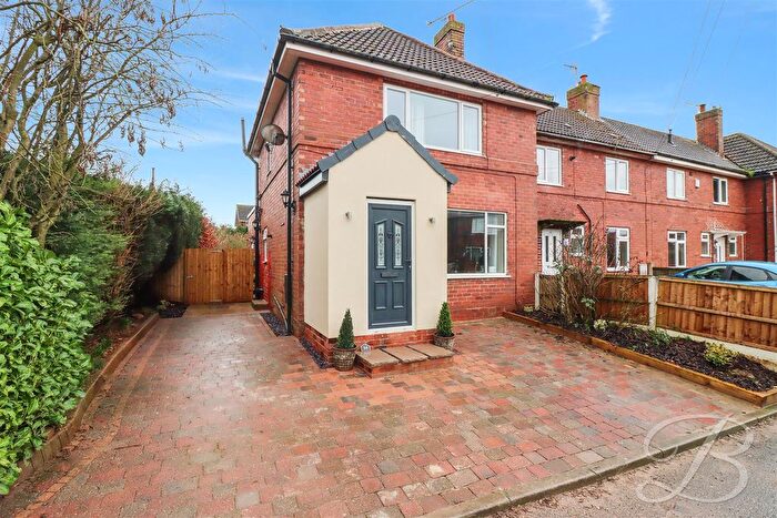 3 Bedroom End Terrace House For Sale In East Street, Scarcliffe, Chesterfield, S44