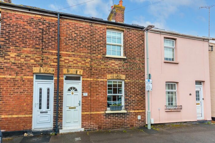 3 Bedroom Terraced House To Rent In Stanley Road, Poole, BH15