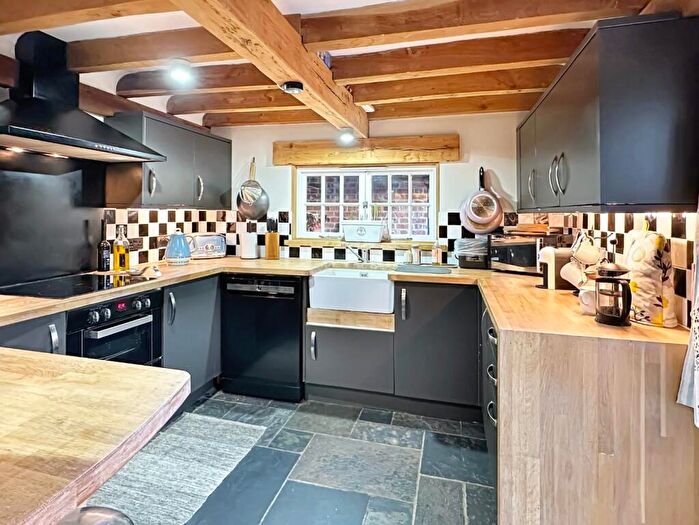 3 Bedroom Detached House For Sale In High Street, Trumpington, Cambridge, CB2