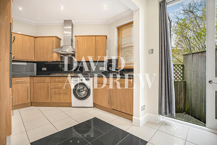 2 Bedroom Apartment To Rent In Riversdale Road, N5