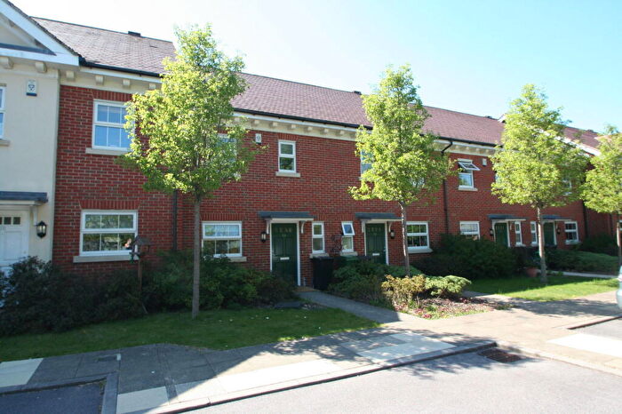 3 Bedroom Semi-Detached House To Rent In Jago Court, Newbury, RG14