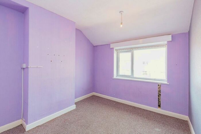 3 Bedroom Terraced House For Sale In Lynton Avenue, Blackpool, Lancashire, FY4
