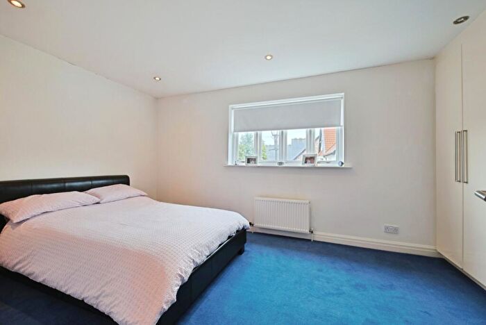 4 Bedroom Detached House For Sale In Manor Fields, West Ella, Hull, HU10