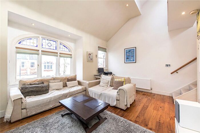 3 Bedroom Terraced House To Rent In Niton Street, London, SW6